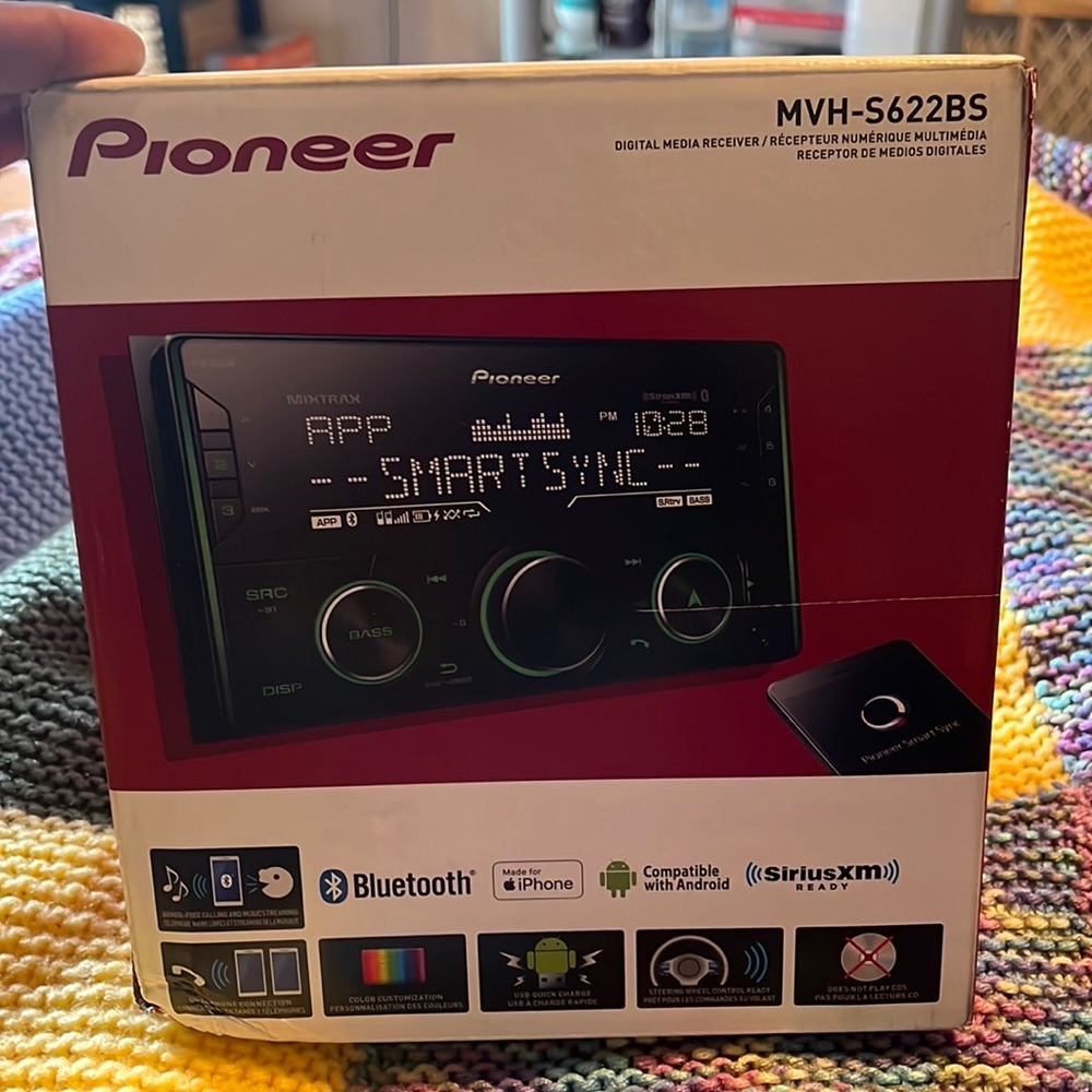 Pioneer MVH-S622BS digital media receiver brand new in box unopened!